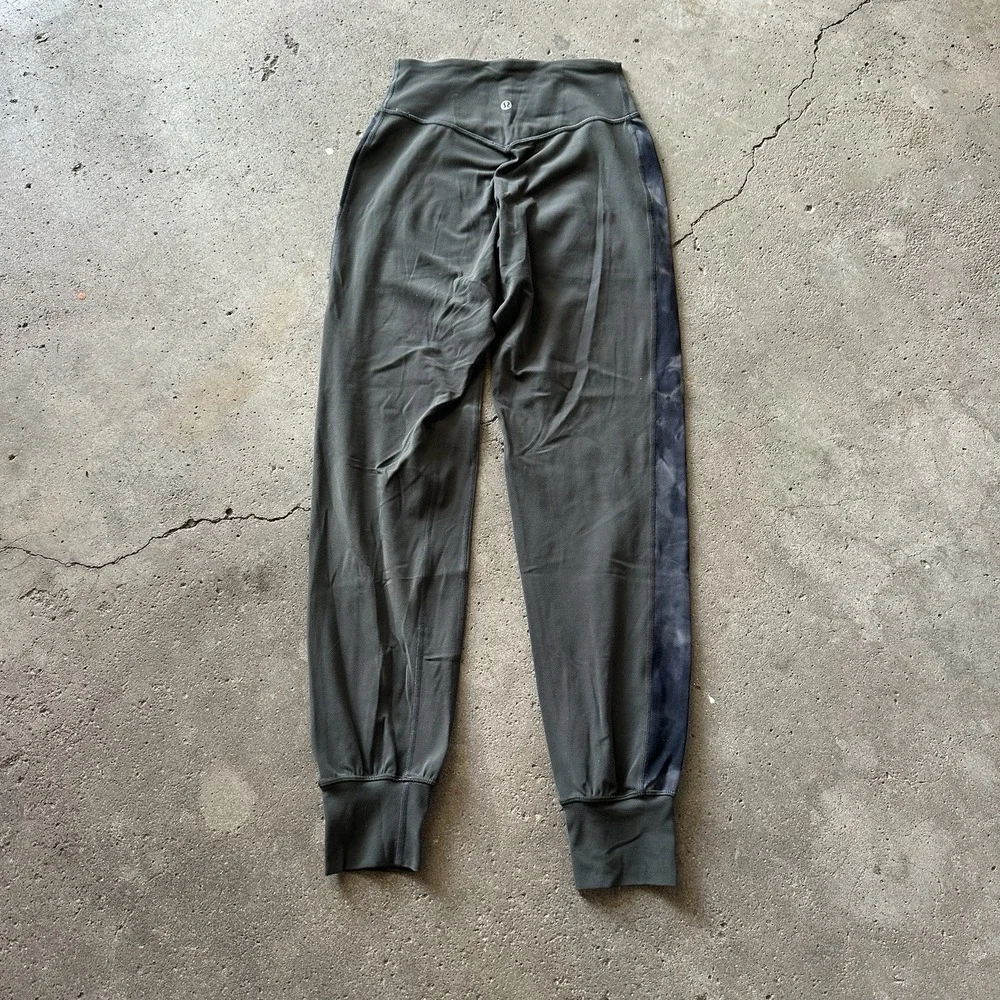 Lululemon Align Jogger Track Stripe Gray Camo Size 2 Active‎ Workout Women's